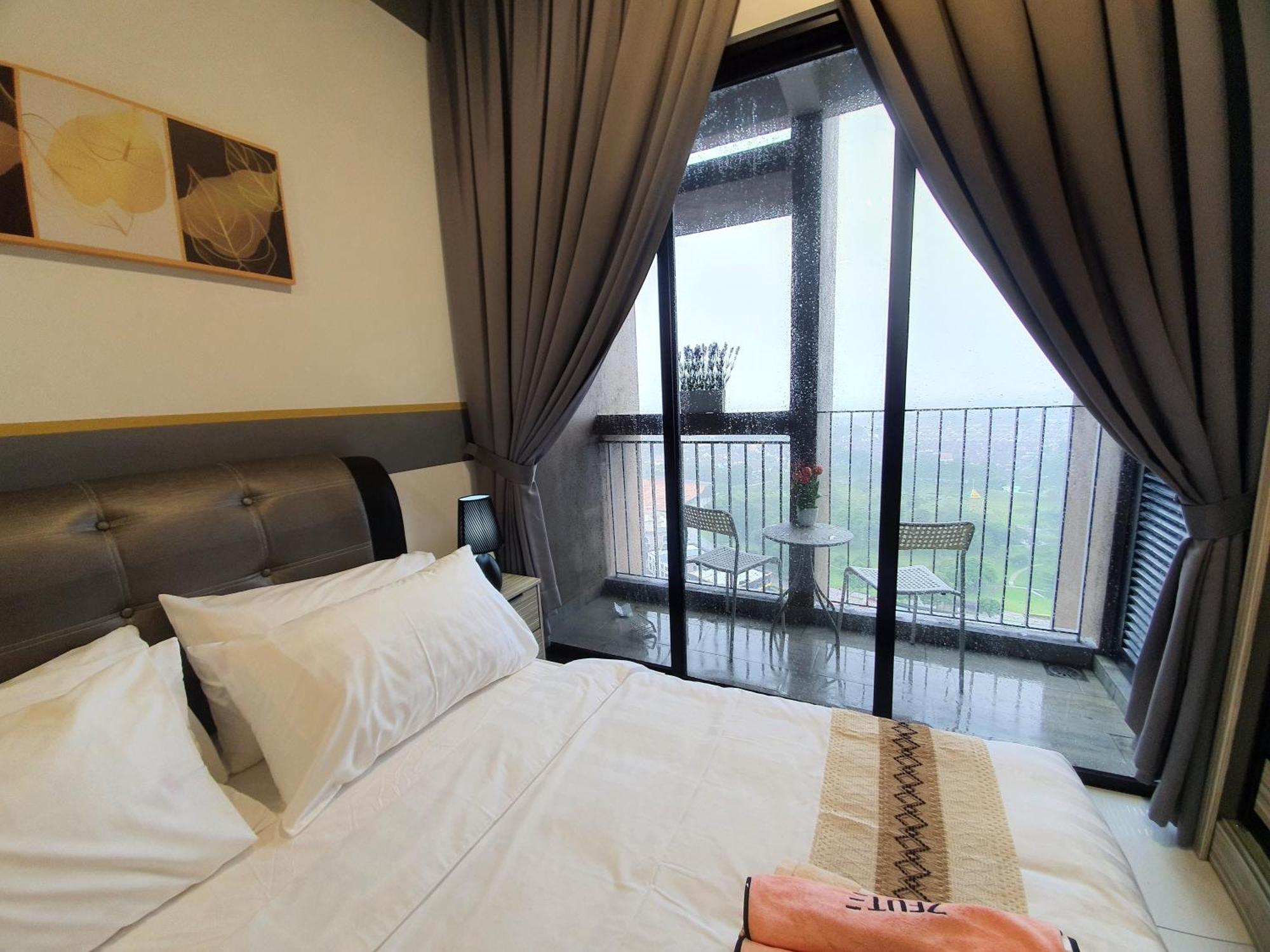 Quiet Scenic High Floor Parkview At Skytrees, 1-3 Pax